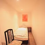 Zum Schwan Bed & Breakfast Weilerswist