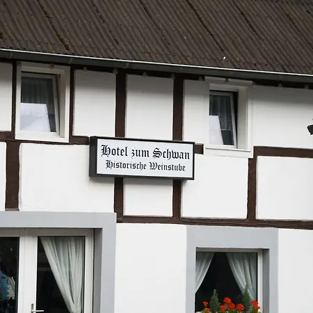 Zum Schwan Bed & Breakfast 2*